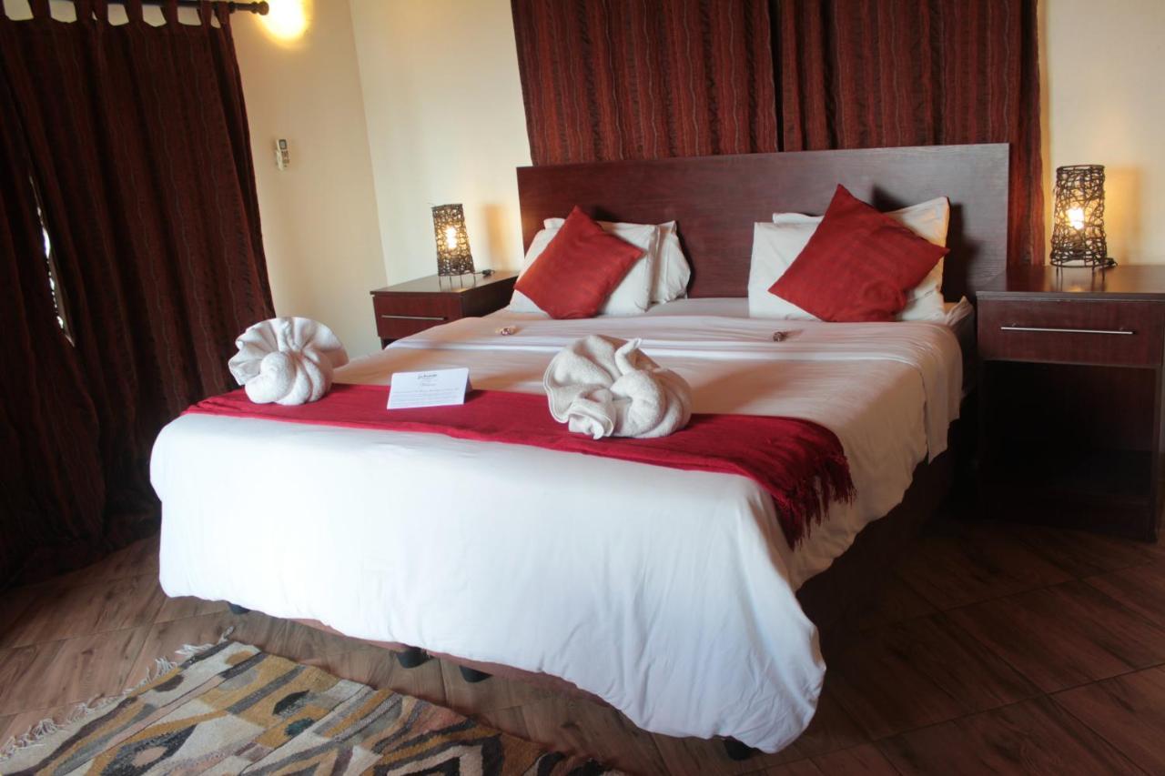 La Montagne Guest Lodge Hartbeespoort Exterior photo