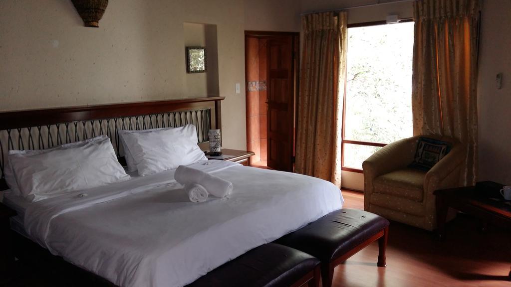 La Montagne Guest Lodge Hartbeespoort Exterior photo